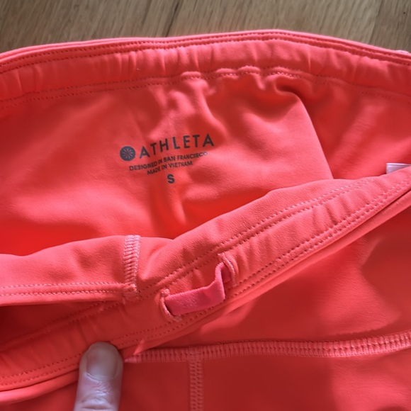 Athleisure wear Women’s size small. Athleta, UA, Nike, SHEIN - Picture 3 of 11